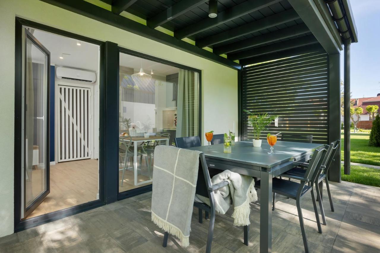 Domki Villa Hoff Resort Trzęsacz Eksteriør billede